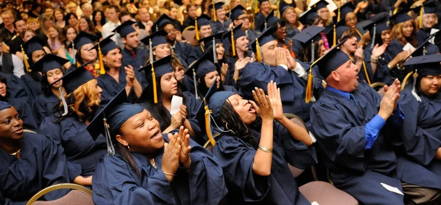 bu graduation crowd