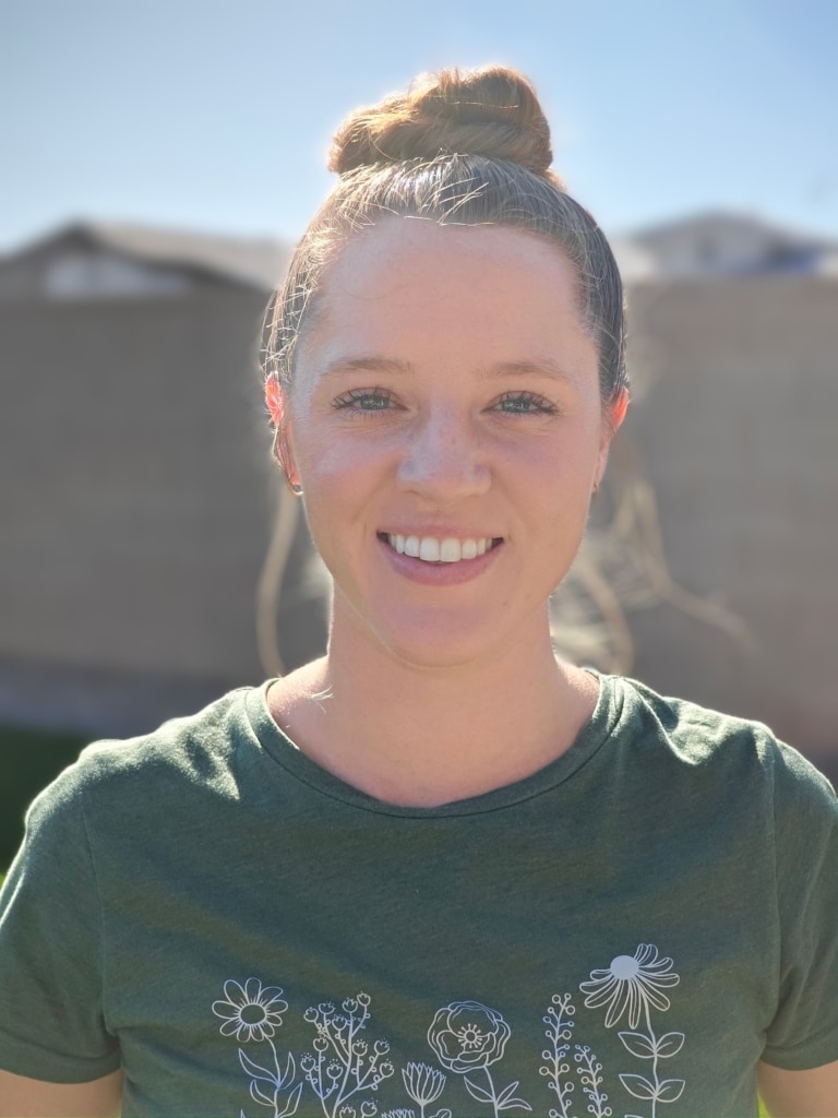 A picture of a smiling woman